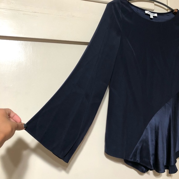 Elizabeth and James Krissy Asymmetrical Blouse - Picture 7 of 11